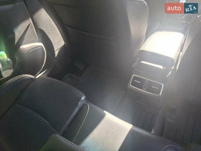 Серый Рено Меган, объемом двигателя 1.5 л и пробегом 270 тыс. км за 13700 $, фото 31 на Automoto.ua