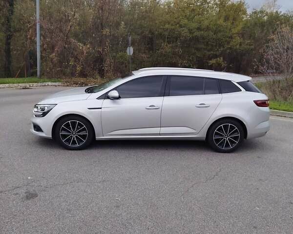 Сірий Рено Меган, об'ємом двигуна 1.46 л та пробігом 198 тис. км за 12588 $, фото 14 на Automoto.ua