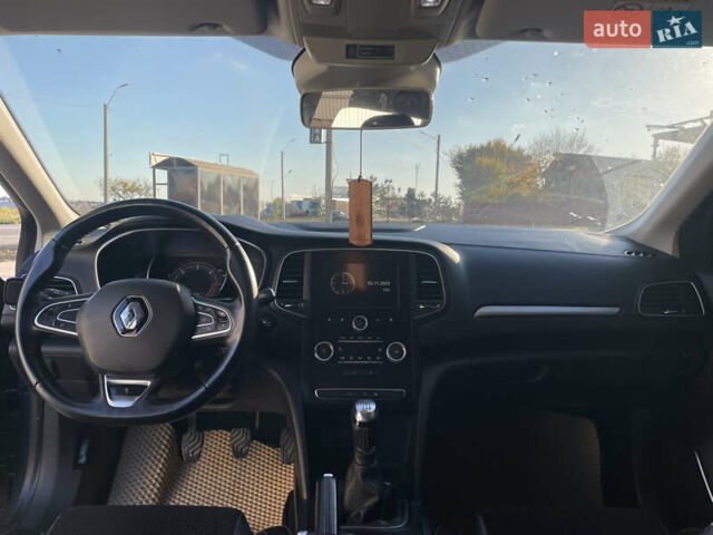 Серый Рено Меган, объемом двигателя 1.46 л и пробегом 161 тыс. км за 13300 $, фото 9 на Automoto.ua