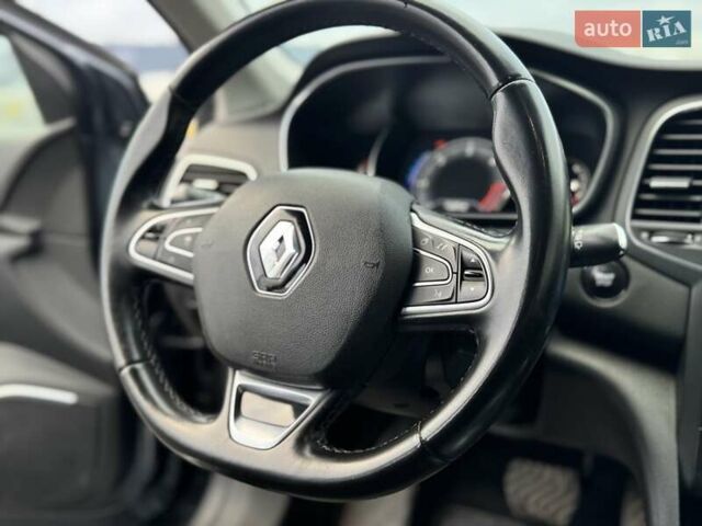 Серый Рено Меган, объемом двигателя 1.46 л и пробегом 221 тыс. км за 12900 $, фото 22 на Automoto.ua