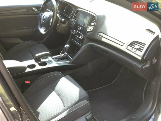 Сірий Рено Меган, об'ємом двигуна 1.46 л та пробігом 241 тис. км за 12000 $, фото 8 на Automoto.ua