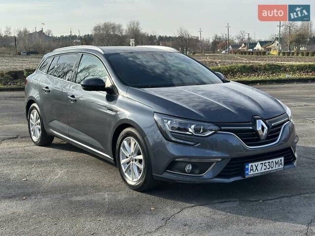 Серый Рено Меган, объемом двигателя 1.5 л и пробегом 210 тыс. км за 12400 $, фото 1 на Automoto.ua