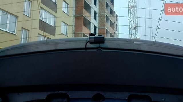 Сірий Рено Меган, об'ємом двигуна 1.46 л та пробігом 212 тис. км за 12500 $, фото 4 на Automoto.ua