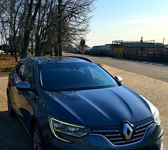 Серый Рено Меган, объемом двигателя 1.5 л и пробегом 223 тыс. км за 14000 $, фото 1 на Automoto.ua