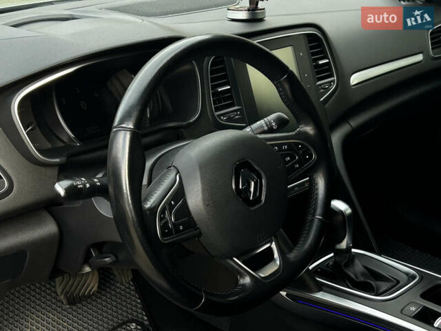 Серый Рено Меган, объемом двигателя 1.46 л и пробегом 262 тыс. км за 13999 $, фото 9 на Automoto.ua