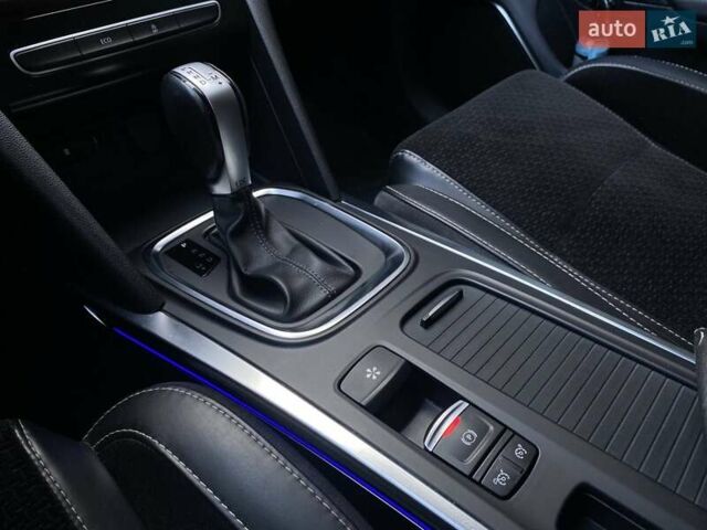 Сірий Рено Меган, об'ємом двигуна 1.5 л та пробігом 215 тис. км за 14200 $, фото 42 на Automoto.ua