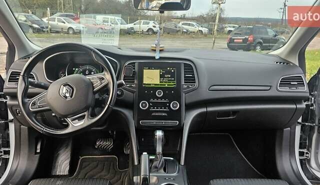 Серый Рено Меган, объемом двигателя 1.5 л и пробегом 290 тыс. км за 11700 $, фото 38 на Automoto.ua