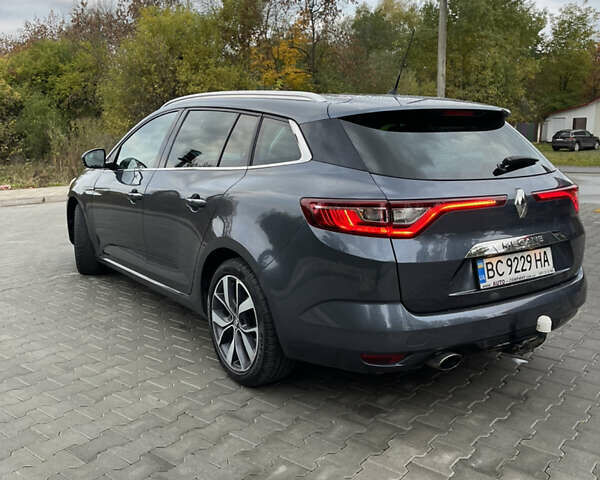 Рено Меган 2017 в Стрые на Automoto.ua Серый Рено Меган, объемом двигателя 1.46 л и пробегом 265 тыс. км за 11999 $, фото 6 на Automoto.ua