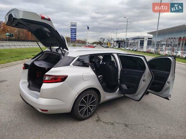 Сірий Рено Меган, об'ємом двигуна 1.46 л та пробігом 198 тис. км за 12588 $, фото 24 на Automoto.ua