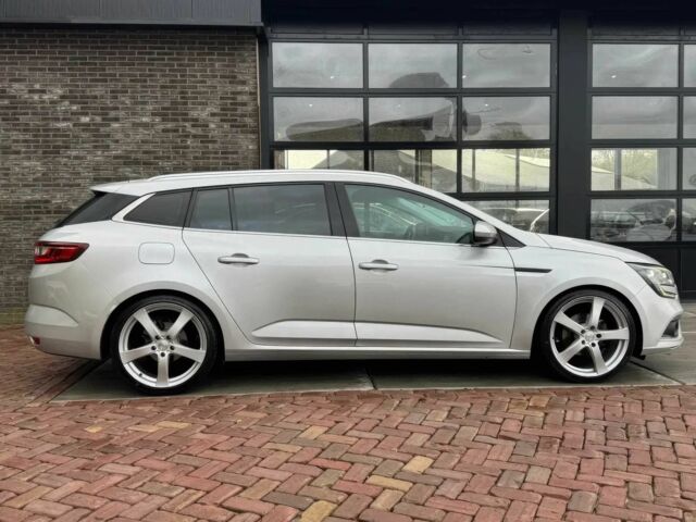 Сірий Рено Меган, об'ємом двигуна 1.5 л та пробігом 66 тис. км за 6150 $, фото 2 на Automoto.ua