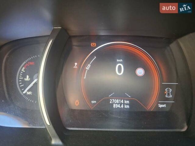 Серый Рено Меган, объемом двигателя 1.5 л и пробегом 270 тыс. км за 13700 $, фото 32 на Automoto.ua