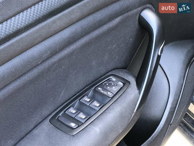 Сірий Рено Меган, об'ємом двигуна 1.46 л та пробігом 241 тис. км за 12000 $, фото 11 на Automoto.ua