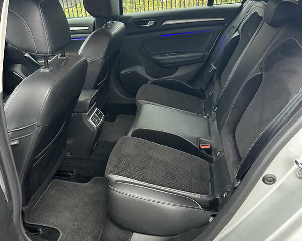 Серый Рено Меган, объемом двигателя 1.6 л и пробегом 181 тыс. км за 14200 $, фото 11 на Automoto.ua