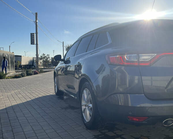 Серый Рено Меган, объемом двигателя 1.46 л и пробегом 161 тыс. км за 13300 $, фото 7 на Automoto.ua