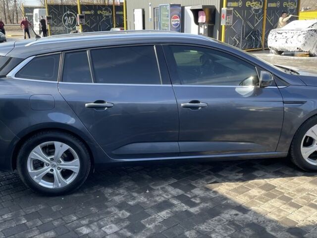 Сірий Рено Меган, об'ємом двигуна 1.5 л та пробігом 220 тис. км за 12500 $, фото 2 на Automoto.ua