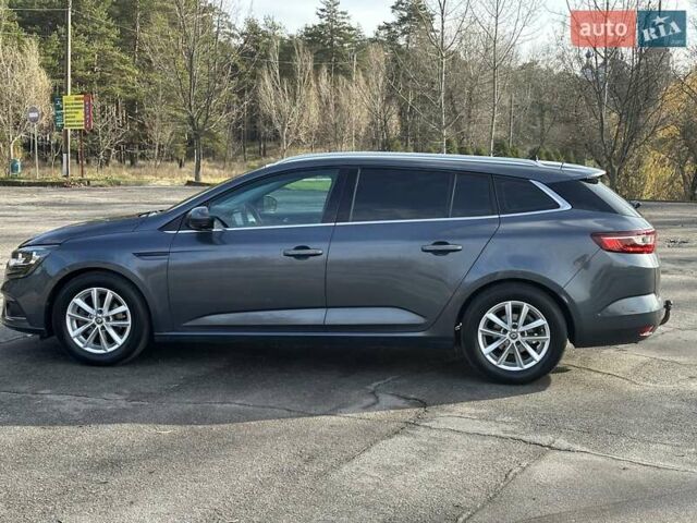 Серый Рено Меган, объемом двигателя 1.5 л и пробегом 210 тыс. км за 12400 $, фото 3 на Automoto.ua