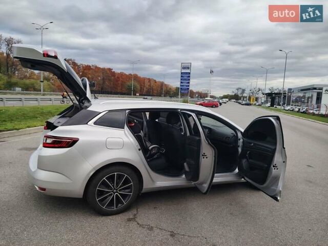 Сірий Рено Меган, об'ємом двигуна 1.46 л та пробігом 198 тис. км за 12588 $, фото 26 на Automoto.ua