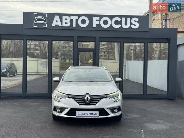 Сірий Рено Меган, об'ємом двигуна 1.46 л та пробігом 232 тис. км за 10990 $, фото 2 на Automoto.ua