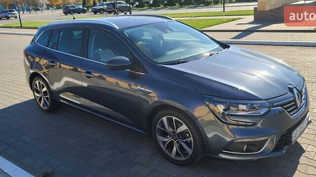 Серый Рено Меган, объемом двигателя 1.5 л и пробегом 185 тыс. км за 15700 $, фото 23 на Automoto.ua