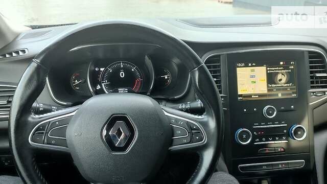 Серый Рено Меган, объемом двигателя 1.5 л и пробегом 188 тыс. км за 12500 $, фото 11 на Automoto.ua