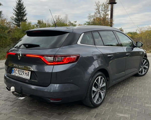 Рено Меган 2017 в Стрые на Automoto.ua Серый Рено Меган, объемом двигателя 1.46 л и пробегом 265 тыс. км за 11999 $, фото 10 на Automoto.ua