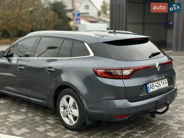 Рено Меган 2017 у Вінниці на Automoto.ua Сірий Рено Меган, об'ємом двигуна 1.46 л та пробігом 255 тис. км за 11500 $, фото 4 на Automoto.ua