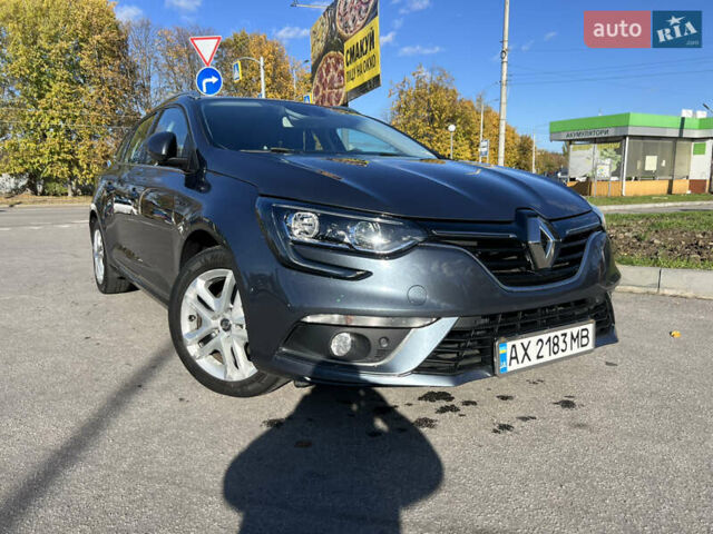 Серый Рено Меган, объемом двигателя 1.46 л и пробегом 230 тыс. км за 10500 $, фото 2 на Automoto.ua