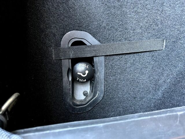 Серый Рено Меган, объемом двигателя 1.5 л и пробегом 202 тыс. км за 11899 $, фото 20 на Automoto.ua