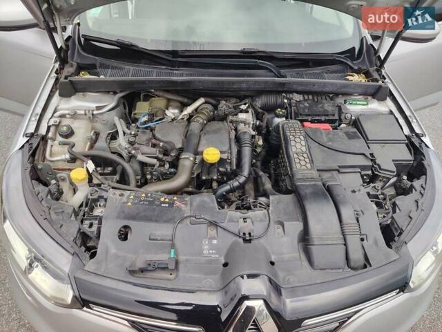 Сірий Рено Меган, об'ємом двигуна 1.46 л та пробігом 198 тис. км за 12588 $, фото 21 на Automoto.ua