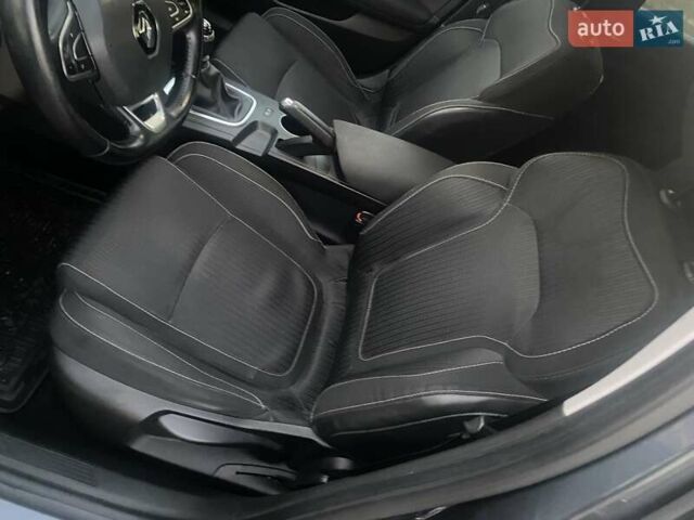 Сірий Рено Меган, об'ємом двигуна 1.46 л та пробігом 235 тис. км за 12000 $, фото 28 на Automoto.ua