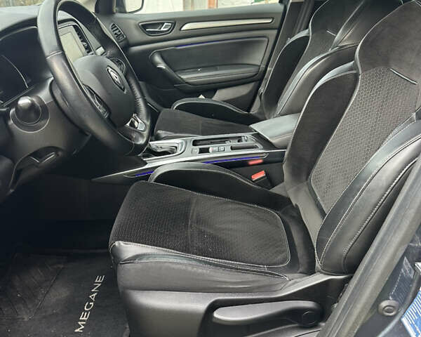 Сірий Рено Меган, об'ємом двигуна 1.46 л та пробігом 190 тис. км за 12600 $, фото 9 на Automoto.ua