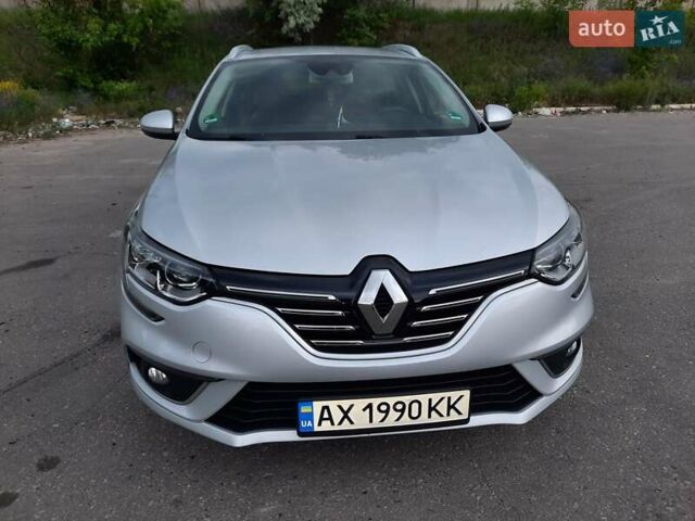 Серый Рено Меган, объемом двигателя 1.46 л и пробегом 230 тыс. км за 14300 $, фото 1 на Automoto.ua
