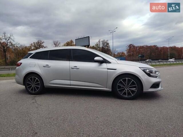 Сірий Рено Меган, об'ємом двигуна 1.46 л та пробігом 198 тис. км за 12588 $, фото 3 на Automoto.ua