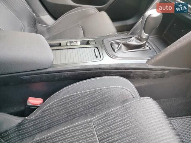 Рено Меган 2017 в Одессе на Automoto.ua Серый Рено Меган, объемом двигателя 1.2 л и пробегом 79 тыс. км за 13000 $, фото 15 на Automoto.ua