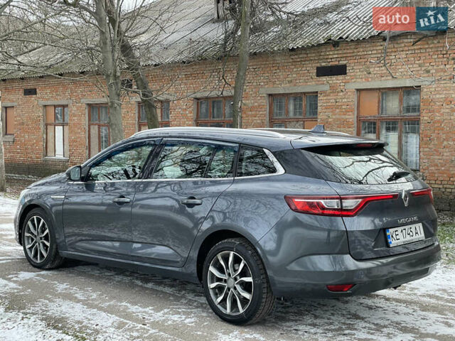 Серый Рено Меган, объемом двигателя 1.46 л и пробегом 224 тыс. км за 13000 $, фото 2 на Automoto.ua