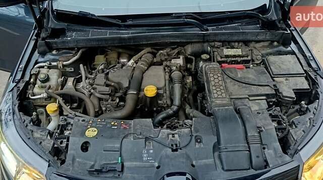 Сірий Рено Меган, об'ємом двигуна 1.46 л та пробігом 212 тис. км за 12500 $, фото 12 на Automoto.ua