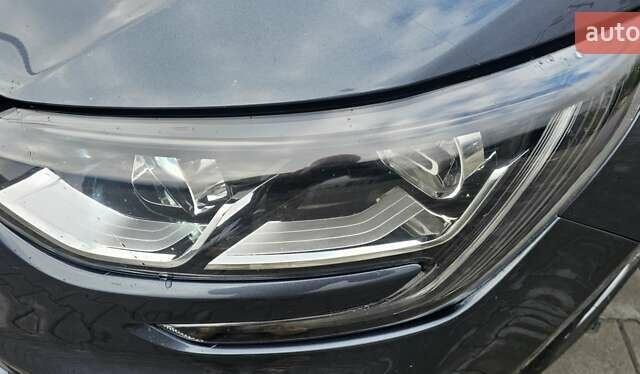 Сірий Рено Меган, об'ємом двигуна 1.5 л та пробігом 197 тис. км за 13000 $, фото 4 на Automoto.ua