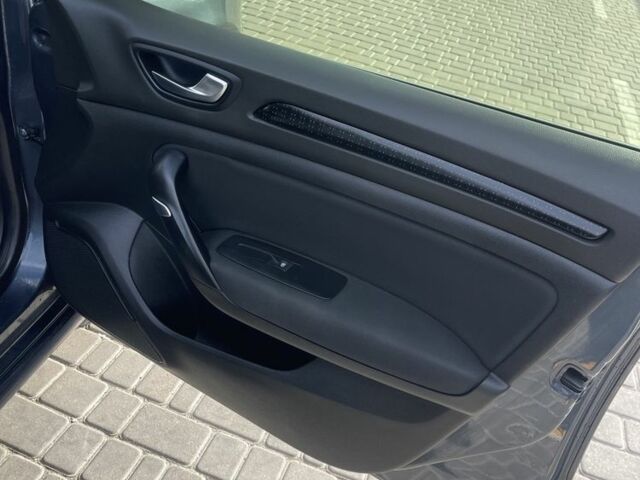 Серый Рено Меган, объемом двигателя 1.5 л и пробегом 233 тыс. км за 12200 $, фото 20 на Automoto.ua