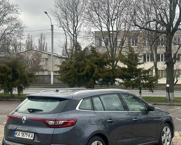 Серый Рено Меган, объемом двигателя 1.5 л и пробегом 298 тыс. км за 10999 $, фото 4 на Automoto.ua