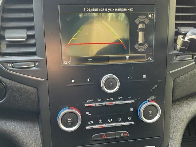 Сірий Рено Меган, об'ємом двигуна 1.5 л та пробігом 220 тис. км за 12500 $, фото 5 на Automoto.ua