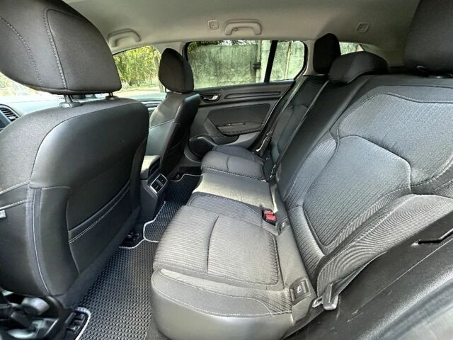 Серый Рено Меган, объемом двигателя 1.5 л и пробегом 202 тыс. км за 11899 $, фото 17 на Automoto.ua