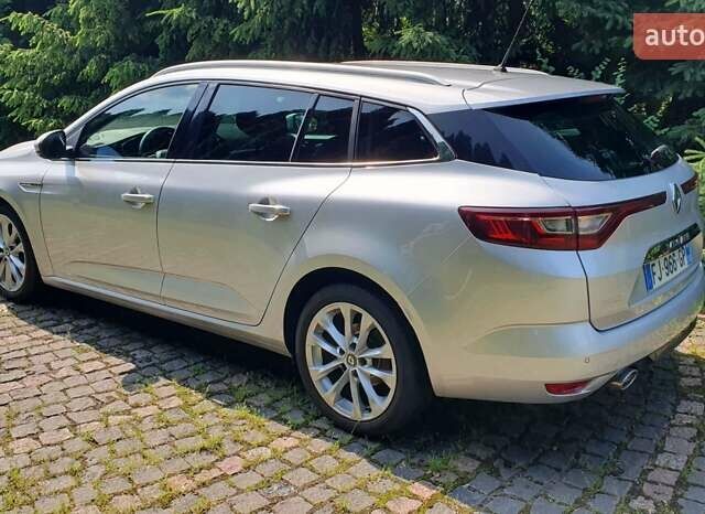 Серый Рено Меган, объемом двигателя 1.5 л и пробегом 215 тыс. км за 13499 $, фото 5 на Automoto.ua