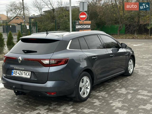 Рено Меган 2017 у Вінниці на Automoto.ua Сірий Рено Меган, об'ємом двигуна 1.46 л та пробігом 255 тис. км за 11500 $, фото 5 на Automoto.ua