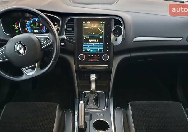 Серый Рено Меган, объемом двигателя 1.5 л и пробегом 215 тыс. км за 13499 $, фото 23 на Automoto.ua