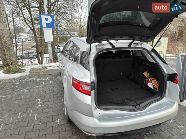 Серый Рено Меган, объемом двигателя 1.46 л и пробегом 155 тыс. км за 14000 $, фото 29 на Automoto.ua