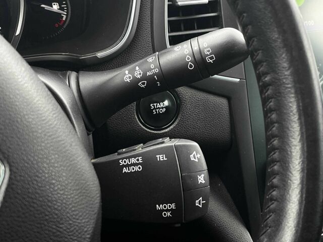 Серый Рено Меган, объемом двигателя 0 л и пробегом 232 тыс. км за 10290 $, фото 19 на Automoto.ua