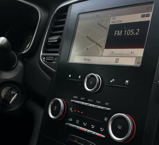 Серый Рено Меган, объемом двигателя 1.46 л и пробегом 220 тыс. км за 11950 $, фото 10 на Automoto.ua