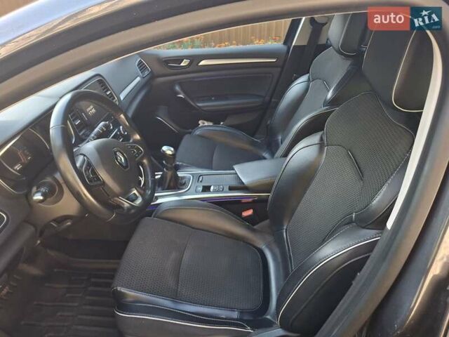 Серый Рено Меган, объемом двигателя 1.5 л и пробегом 270 тыс. км за 13700 $, фото 42 на Automoto.ua