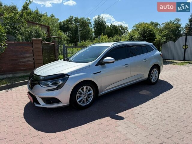 Сірий Рено Меган, об'ємом двигуна 1.46 л та пробігом 153 тис. км за 12350 $, фото 1 на Automoto.ua