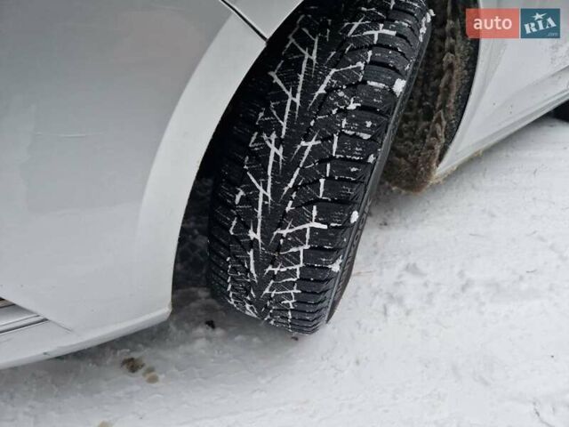 Сірий Рено Меган, об'ємом двигуна 1.5 л та пробігом 203 тис. км за 11700 $, фото 20 на Automoto.ua